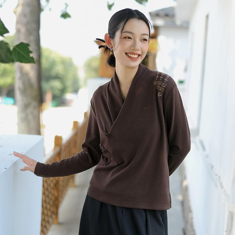 Johnature Women Chinese Style Knitted Shirts Tops V-Neck Long Sleeve Embroidery Floral Autumn Soft Button Blouses