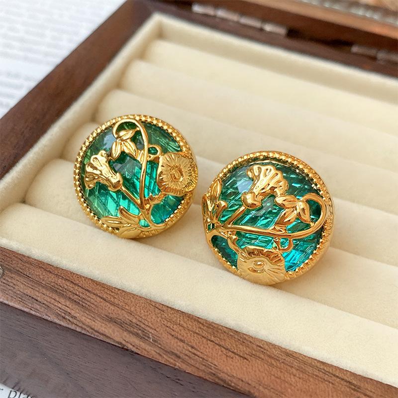 Medieval vintage earrings, court style niche high-end stud earrings Internet celebrity retro earrings jewelry women