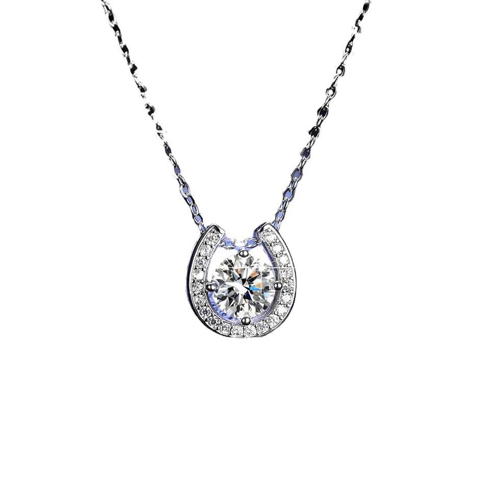 

Новый полый муассанит в форме подковы, стерлинговое серебро S925, специальный персонализированный кулон, ожерелье, женские брендовые ювелирные изделия