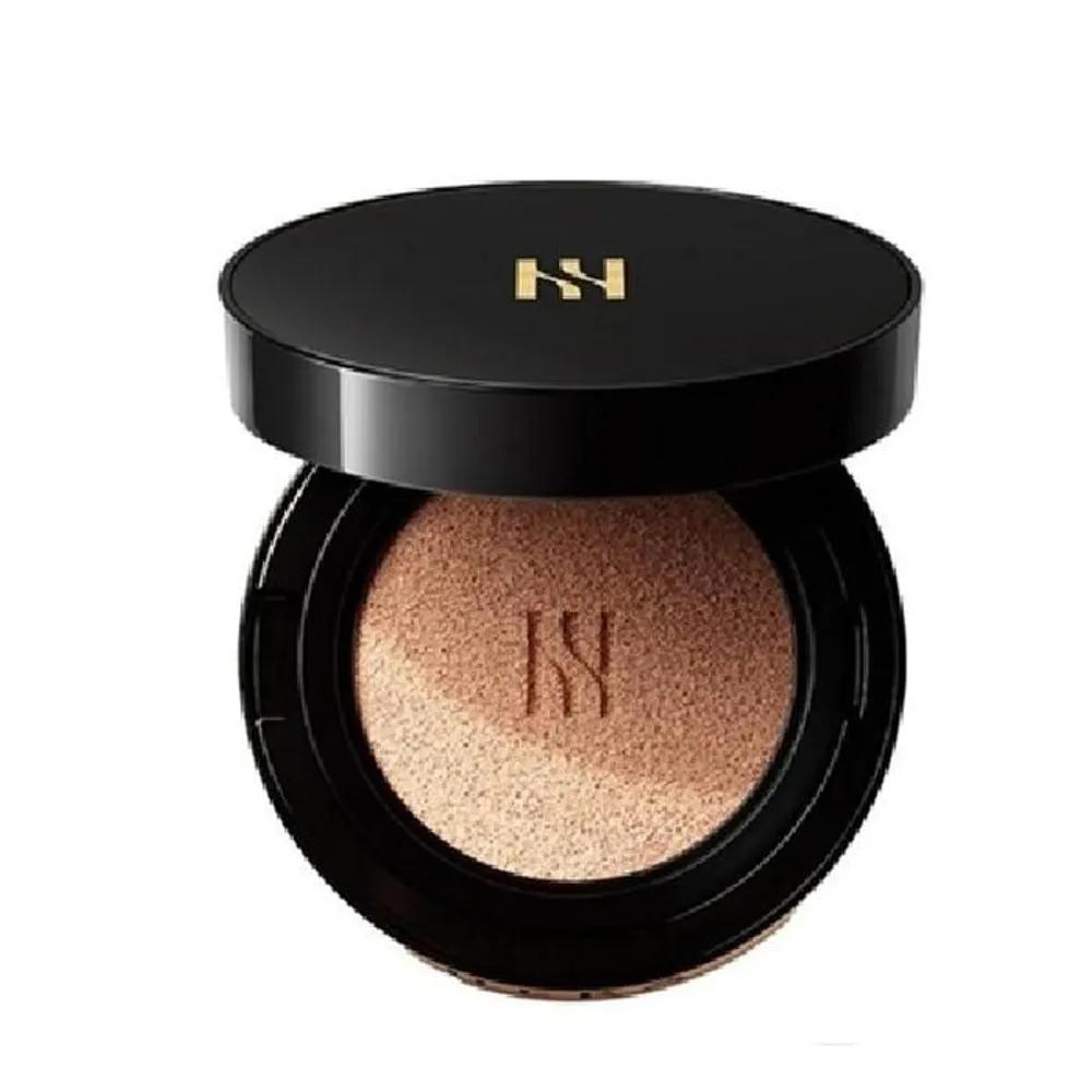 

HERA Black Cushion 15g (SPF34) Full Size //SMG 23n1 Beige