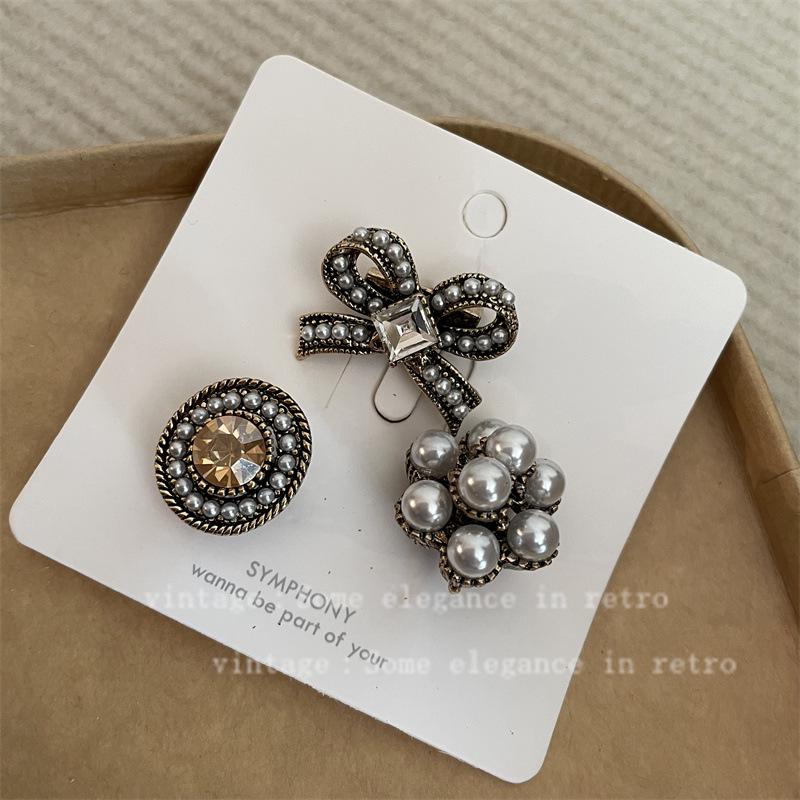 Vintage Distressed Brooch Set: Coco Style Corsage Pin Collection