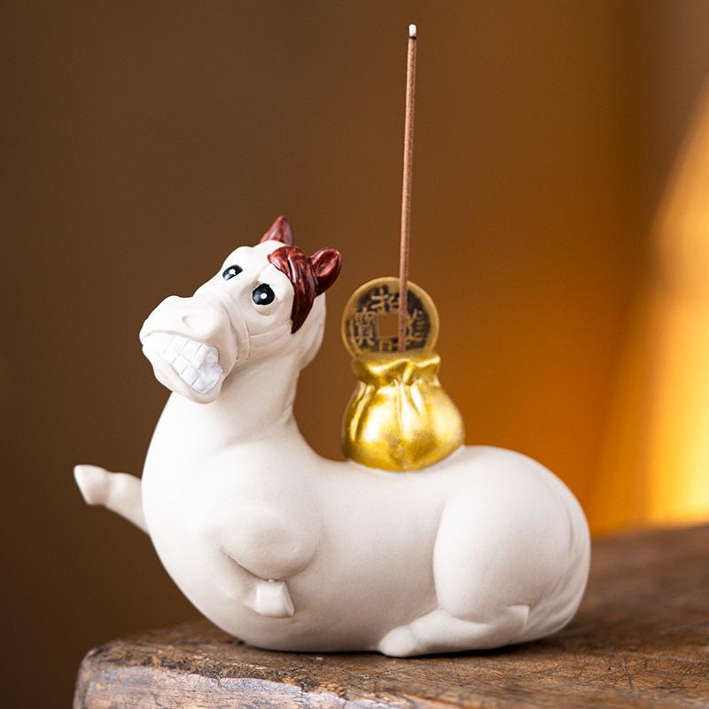 Creative Ceramic Sandalwood Incense Holder & Tray for Indoor Use