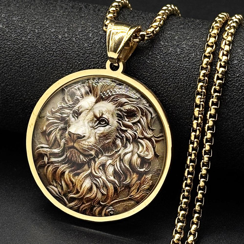 Vintage Lion King Head Glass Round Medal Pendant Necklace for Women Men Gold Plated Stainless Steel Animal Lover Chain Jewelry