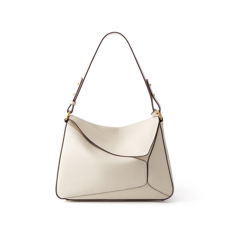 First Layer Cowhide Pillow Bag Fashionable and Versatile Design Sense Niche Messenger Bag Underarm Portable Leather New Shoulder Bag