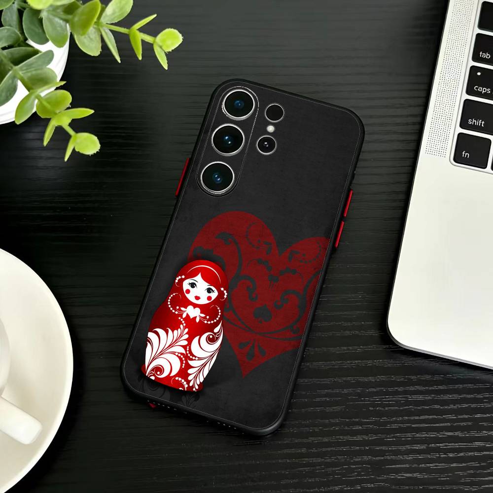 Russian Dolls Matryoshka Phone Case For Samsung S26,S25,S24,S23,S22,S30,S21,Ultra,Plus,FE 5G Black Soft Cover