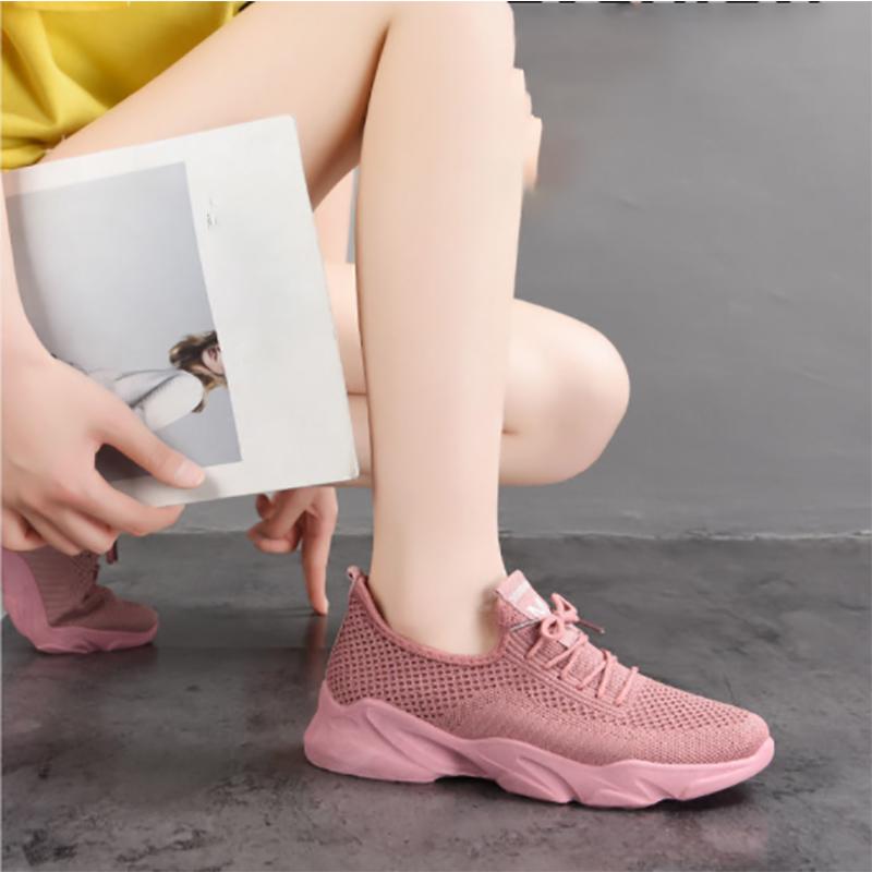 Dámské letní síťované boty Prodyšné síťované ležérní sportovní boty pro střední věk a seniory Univerzální protiskluzové látkové boty s měkkou podrážkou Bílé boty