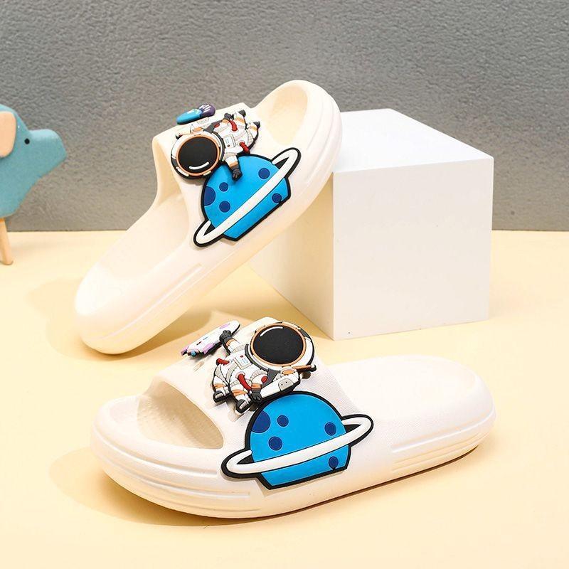 Colorful Cartoon Breathable Slippers For Boys And Girls Nonslip Indoor Footwear For Summer