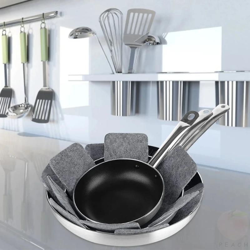 Proteggi Pentole e Padelle 12 Pezzi Divisori per Pentole Pad Non Tessuto 3 Misure Cuscinetti Separatori per Padelle per Proteggere Cuscinetti Separatori Pentole