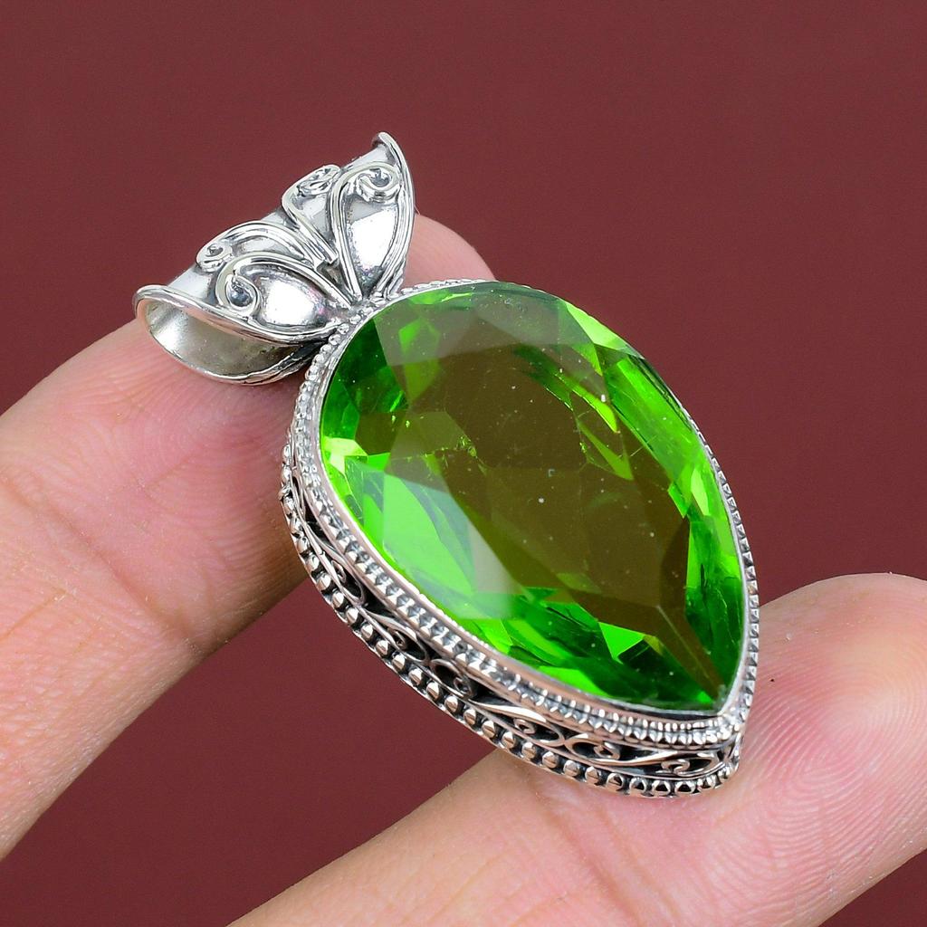 Faceted Peridot Pendant Gemstone Handmade Pendant 925 Sterling Silver Pendant Peridot Vintage Jewelry Latest Design Pendant Gifts For Friend