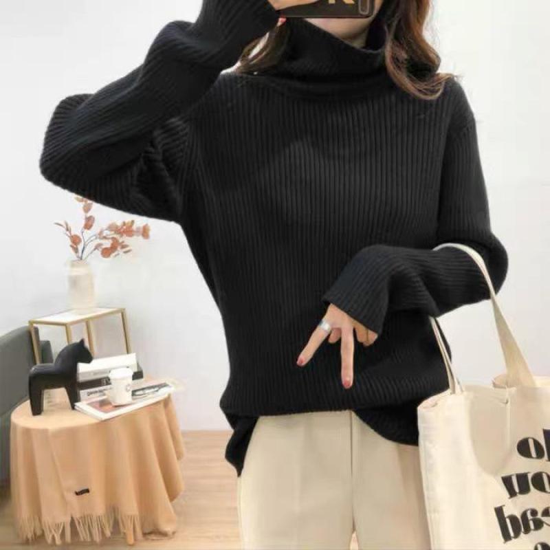 The Thick and Laid-back High-neck Sweater for Autumn and Winter Is Loose, Stylish and Bold. It Doesn't Pill