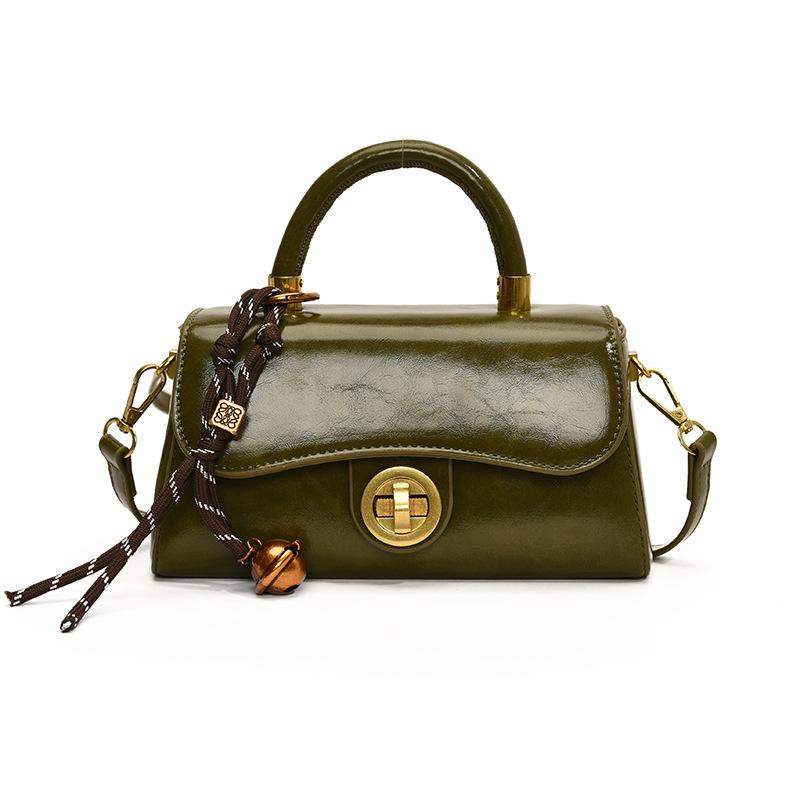 Retro High-end Hand Bag Women's Fashion Simple Casual Messenger Bag Winter New Niche Shoulder Women's Bag