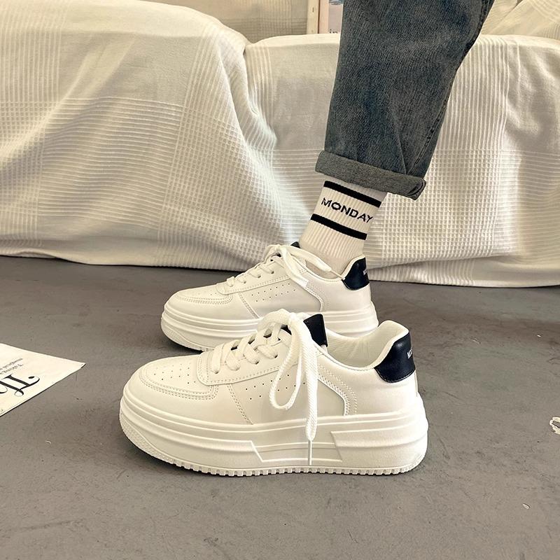 Popular platform white shoes women's spring and autumn increase 2025 new versatile student casual sports shoes niche board shoes