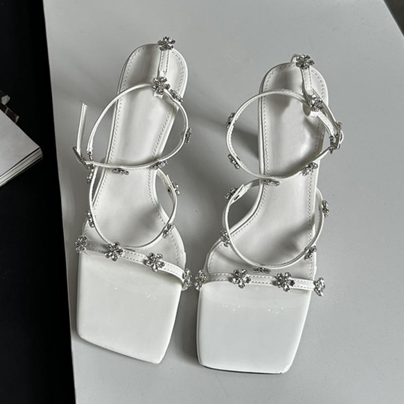 

Fashion Liyke 2025 New Black Gold Square Toe Crystal Flower Women Sandals Fashion Rhinestone Buckle Strap High Heels Wedding Prom Shoes 35 белый