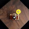 Retro British Style Camera Brooch Female Exquisite Creative Corsage Niche Design Pin Personalized Suit Accessories