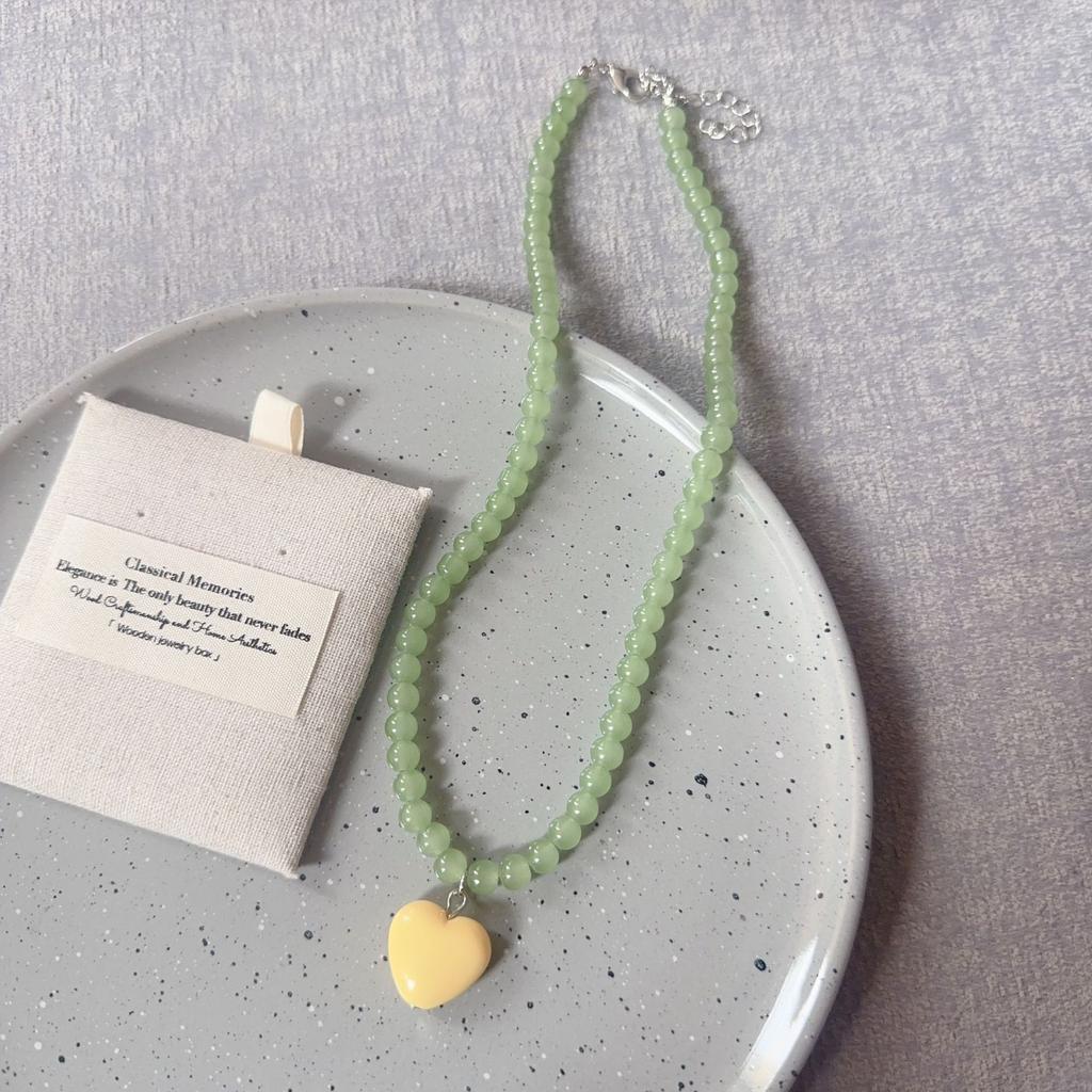 Candy Color Beaded Necklace Niche Design Fashion and Versatile Heart-shaped Necklace Women Girls Sweet Collarbone Chain Jewelry