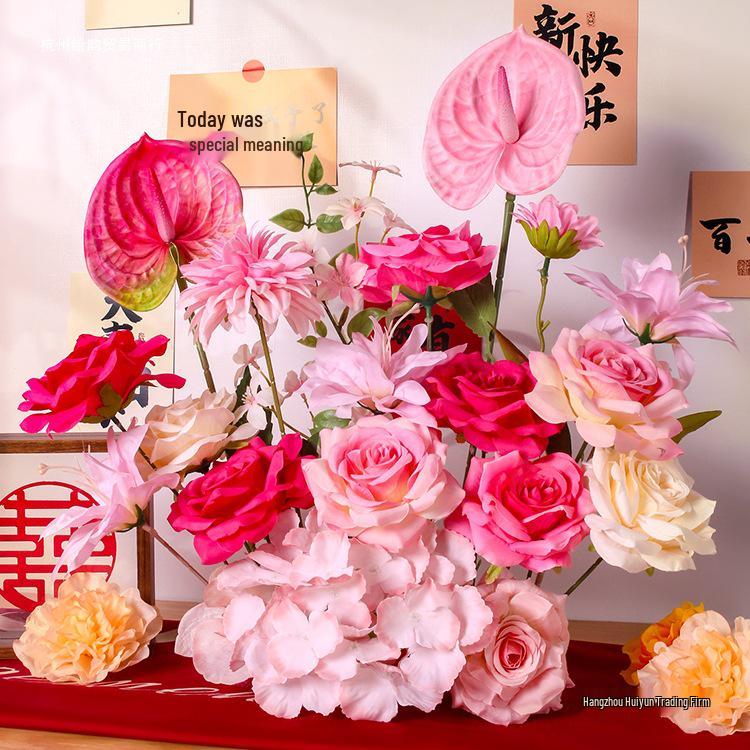 Wedding Floral Decorations: Bedside, Dining, and Desktop Arrangements for Festive Occasions and Engagements.