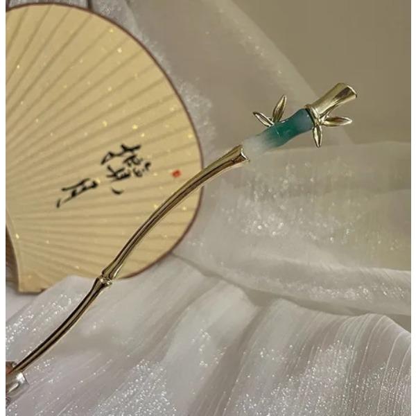 

Роскошная заколка для волос с цветами для женщин в китайском стиле, с цветочной бабочкой и кисточкой, элегантная металлическая ювелирная заколка для волос, заколки для волос