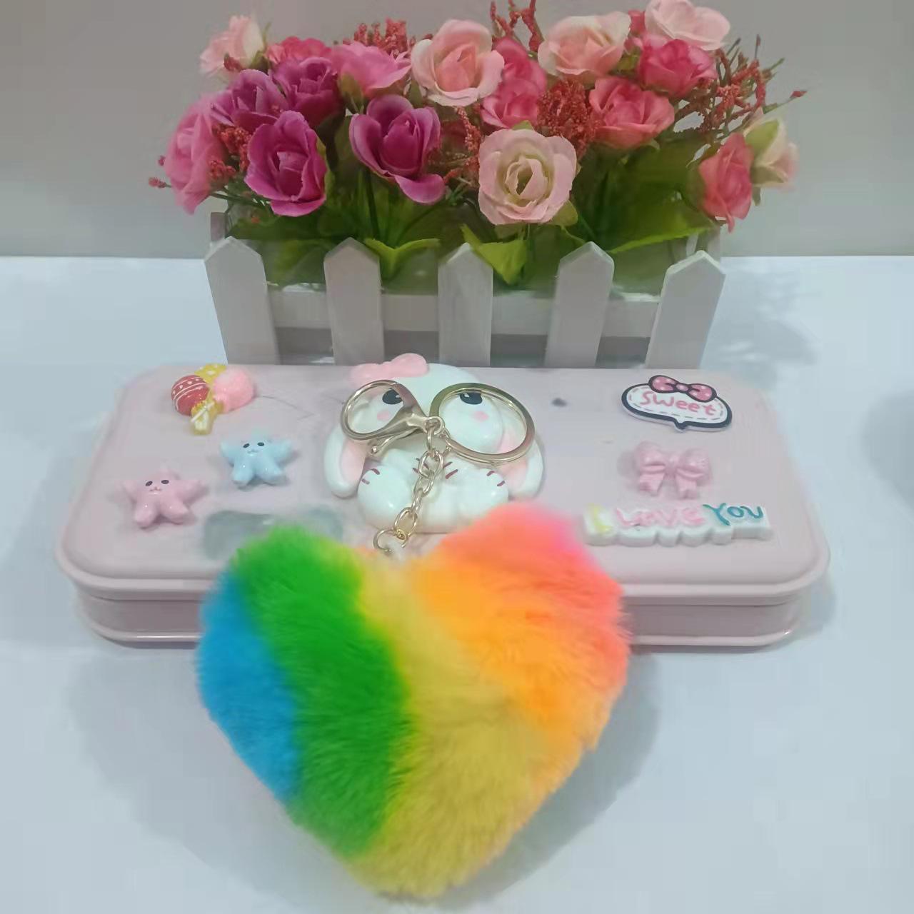 

Многоцветный радужный брелок в форме сердца: Брелок для сумки и автомобильный аксессуар из искусственного кроличьего меха