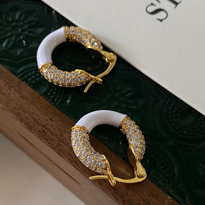 

Буква,, Стиль, Атмосфера, Высококачественные застежки для ушей, Мода, Легкая роскошь, Изысканный темперамент, Эмалевая глазурь с каплями белого золота