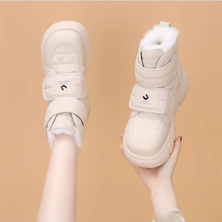 

White snow boots for women s winter 2024 new student sweet wind velvet thickened warm thick-soled cotton shoes Northeast non-slip 35