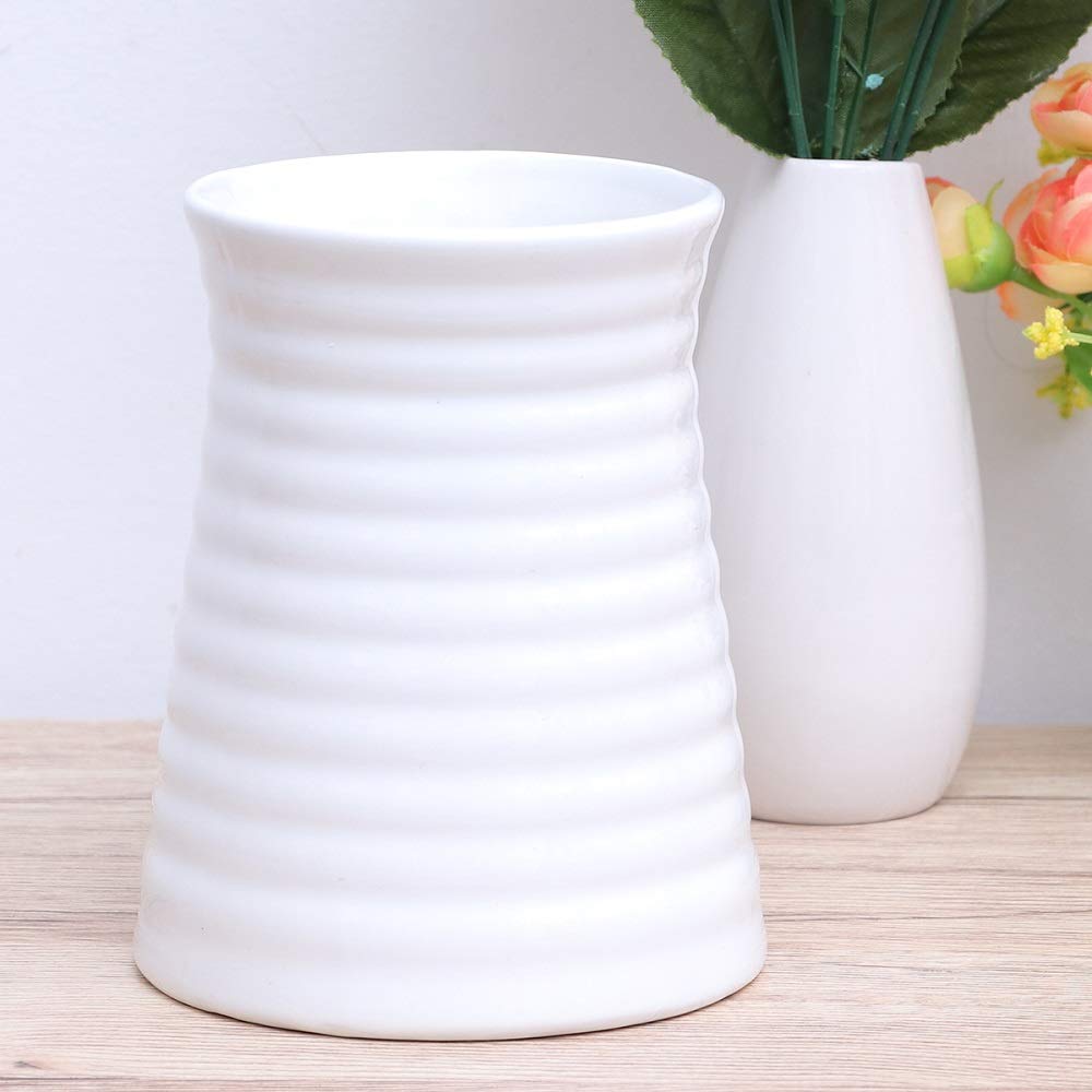 TK.Felly Vase White Single Flower Ceramic Vase Flower Base Scandinavian Stylish Interior Cute Present
