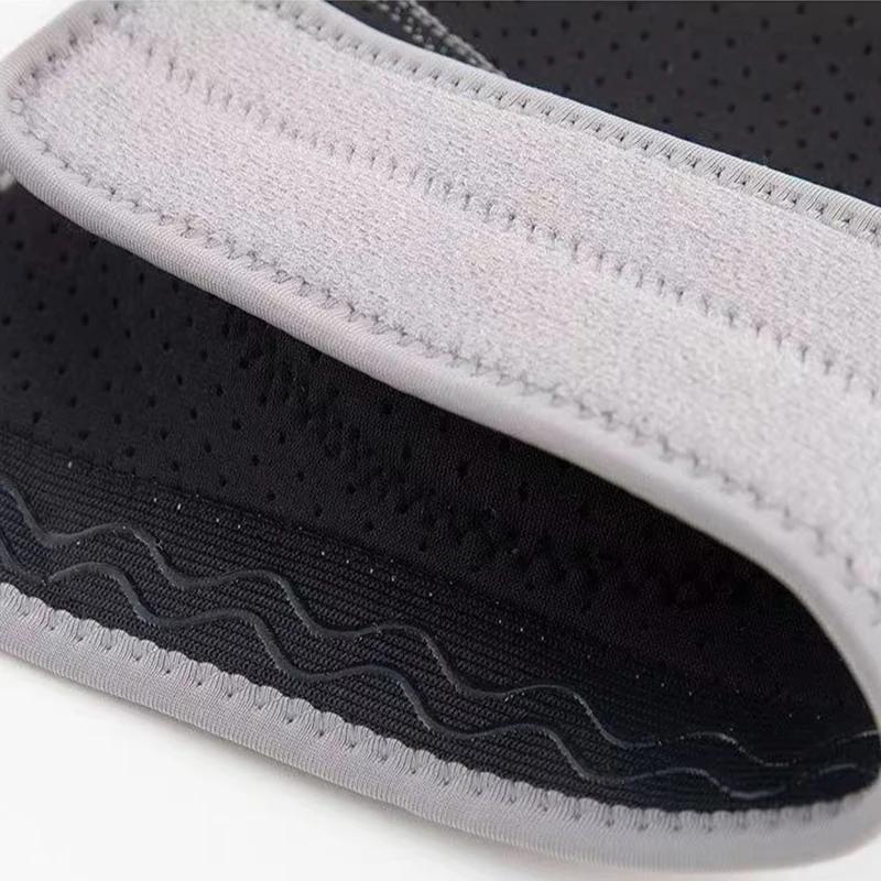 1 PC Sports Knee SBR Anti slip Protection Collision dance skiing motorcycle riding impact turtle shell Sponge Gym Accessories