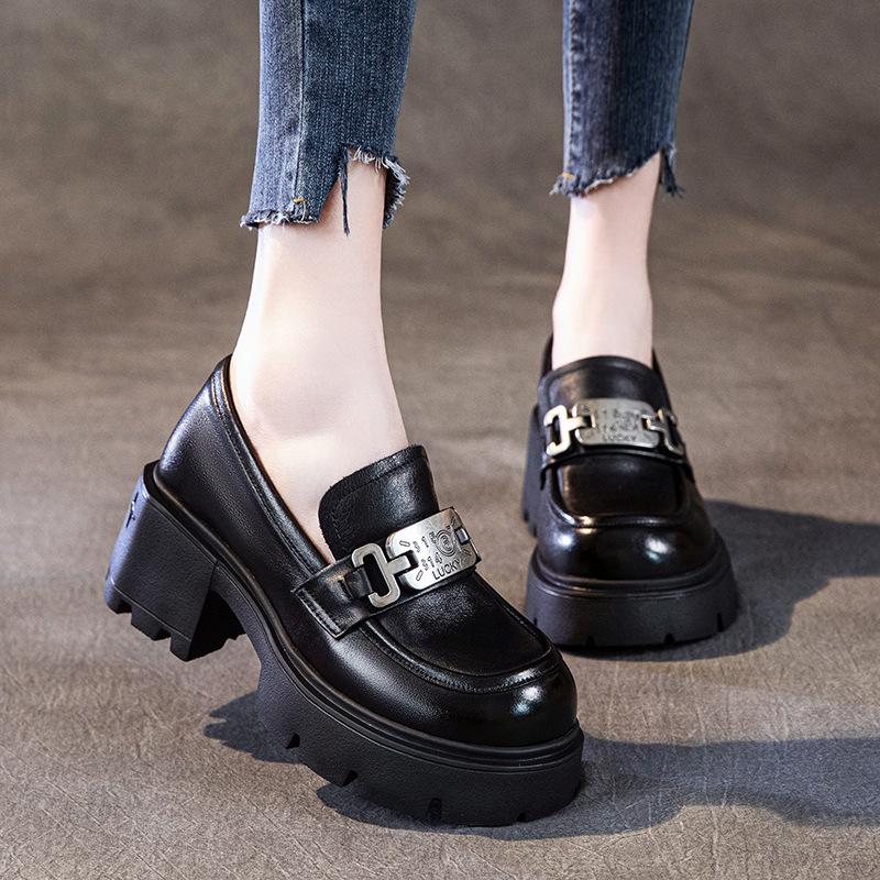 The first layer of cowhide loafers women's spring 2025 new leather muffin thick-soled one-pedal casual women's single shoes