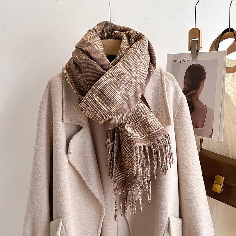 New letter fringed scarf men's and women's high-end scarf fashionable thickened versatile shawl