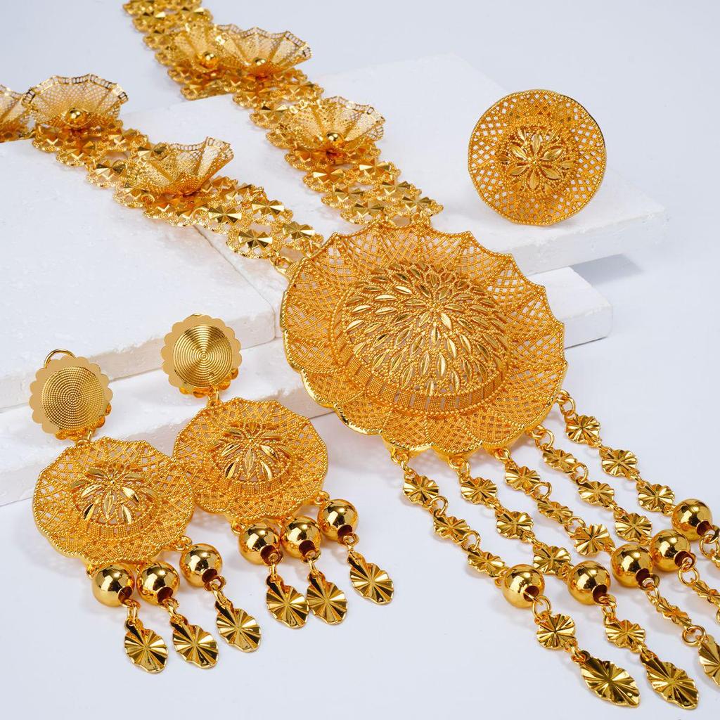 Retro Dubai Schmuckset: Hohle Blume Lange Quaste Halskette, Ohrringe und Ring