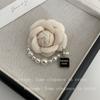 Fashion Medieval Brooch Pin Niche Vintage Camellia Pearl Brooch Light Luxury High-End Small Fragrant Style Brooch Female