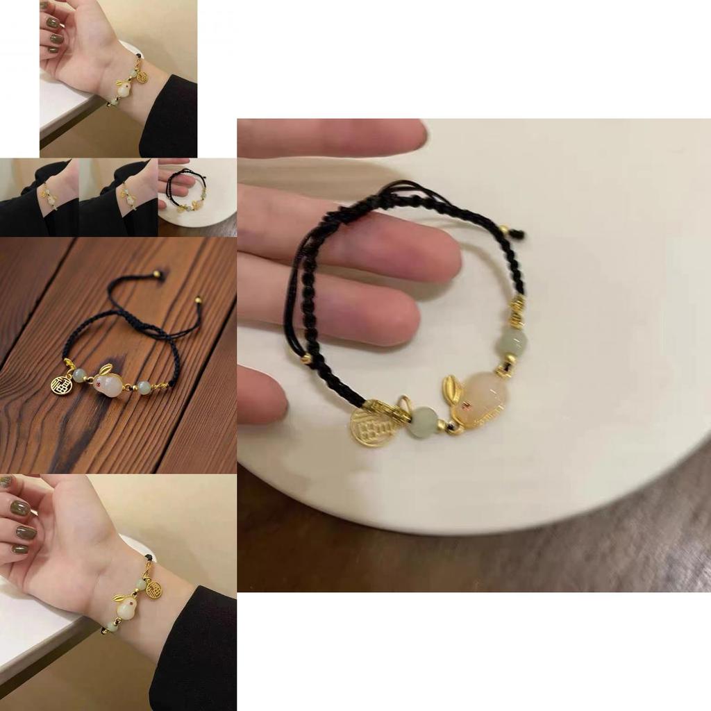 Chic Little Rabbit Charm Bracelet For Women Sweet Fresh Design 2024