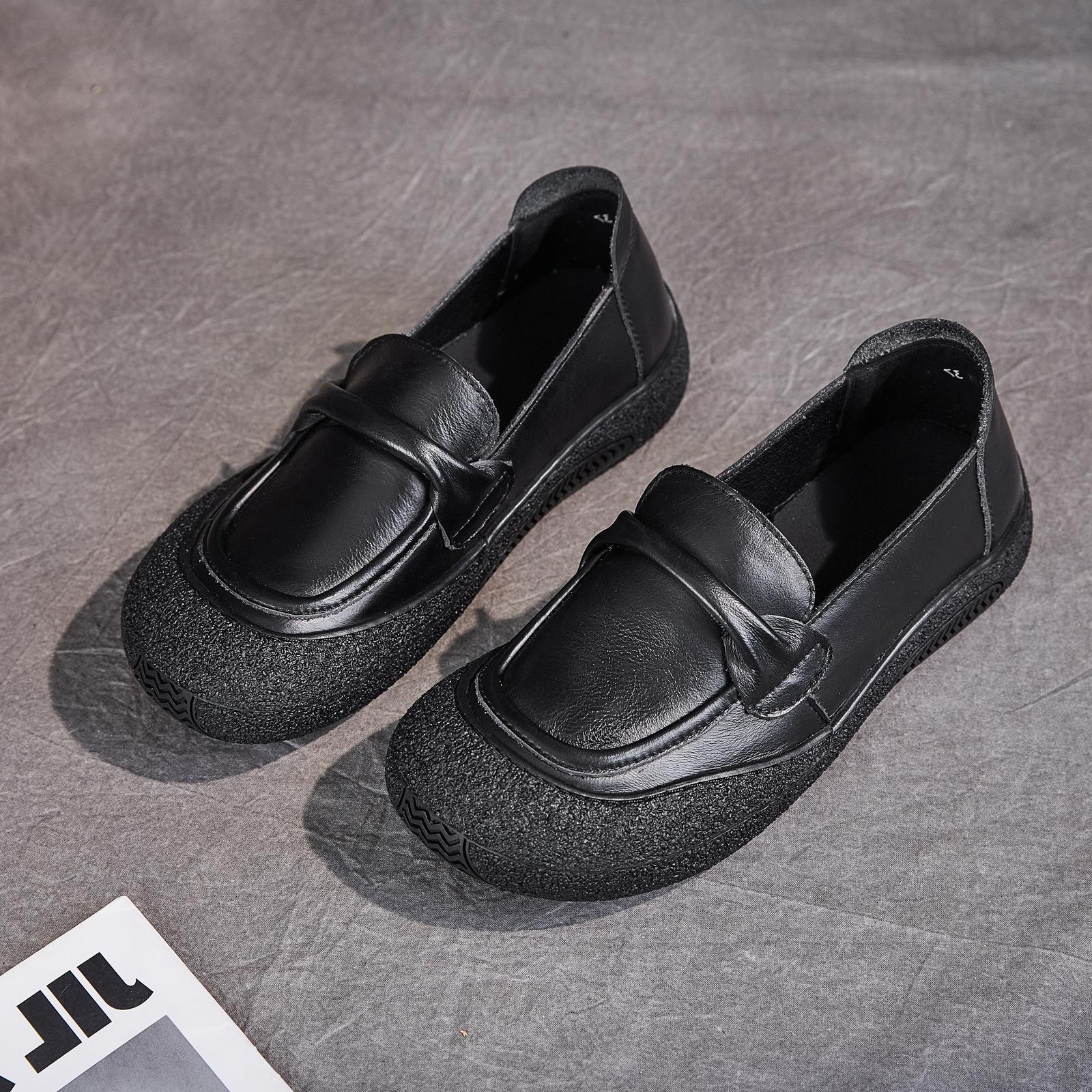 

Первый слой коровьей кожи ретро весна и осень новые мягкие подошвы ленивые туфли маленькие кожаные туфли одинарные туфли 40 чёрный