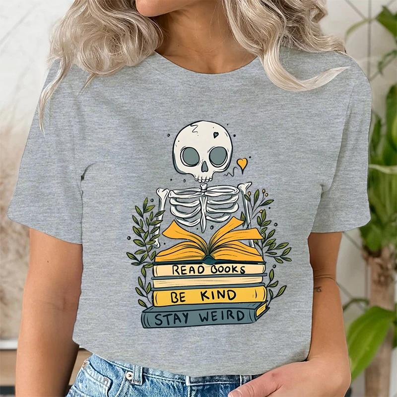 Read Books De Kind Stay Weird Tshirts Women Retro Skull Skeleton Tshirt Short Sleeve Oneck Shirt Bookworm Book Lover T Shirt