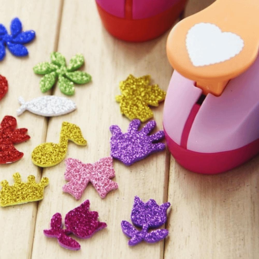 Random Color DIY Paper Cut Puncher 7*6*4cm DIY Embossing Punches Scrapbooking Machine  for Card