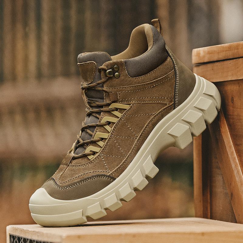 2026 new outdoor hiking shoes men's high top height shoes keep warm British trend casual men's shoes snow boots