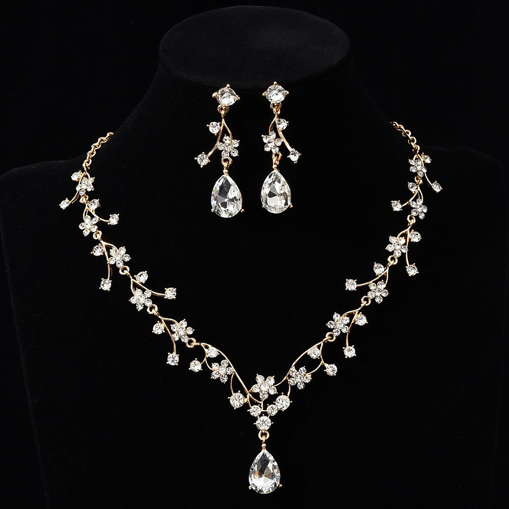 New fashion temperament flower zircon super flash necklace earrings set bridal dress necklace jewelry