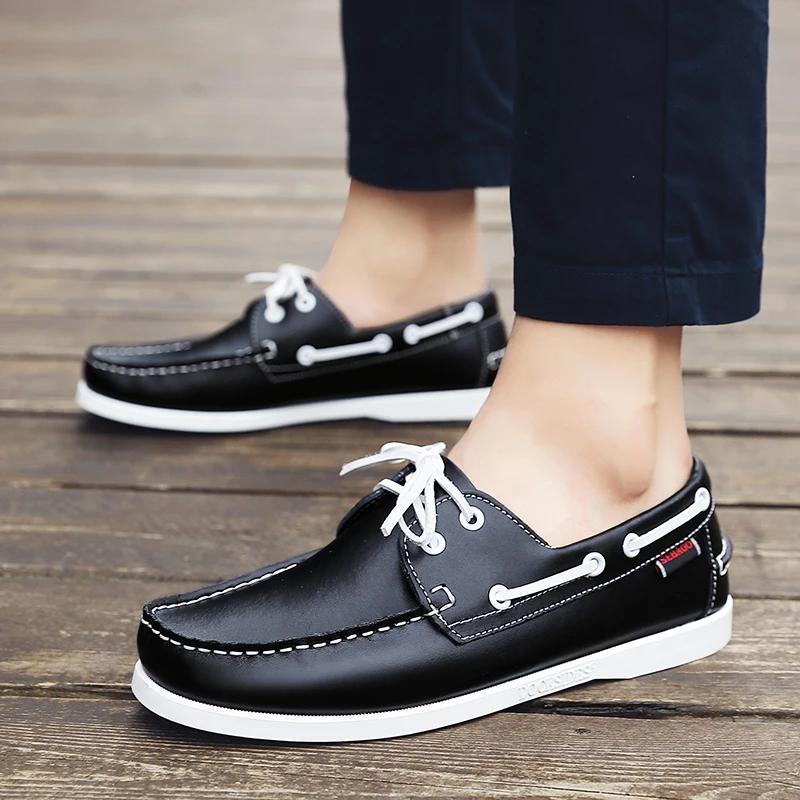 New genuine leather loafers for men's Moccasin driving shoes, casual, fashionable, breathable dock classic boat shoes