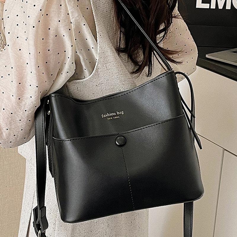 Large Capacity Women's Bag - Stylish Bucket Bag - Versatile Crossbody Bag