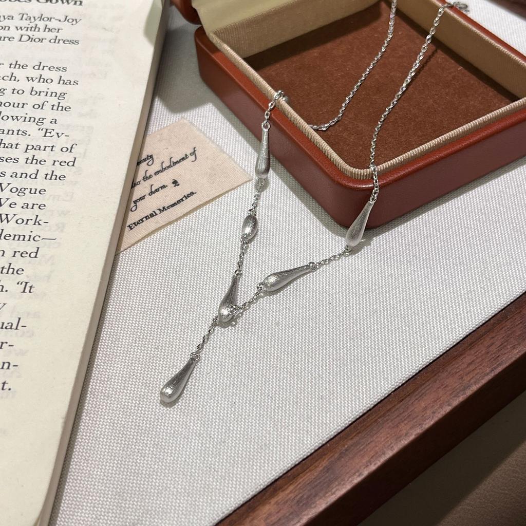 Medieval Style Rachel With Brushed Water Drop Doudou Necklace Pendant Retro Personality High Sense Versatile Collarbone Chain