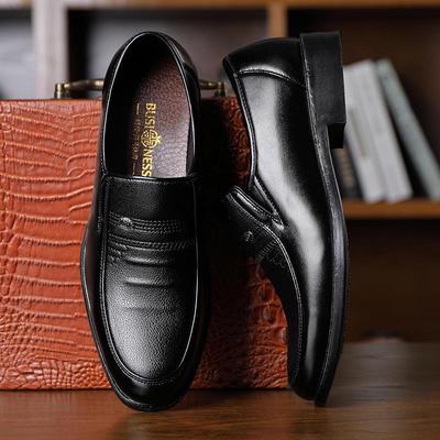 2024 Autumn Men's Soft Sole Casual Leather Shoes - Breathable Business Footwear for Middle-Aged and Elderly