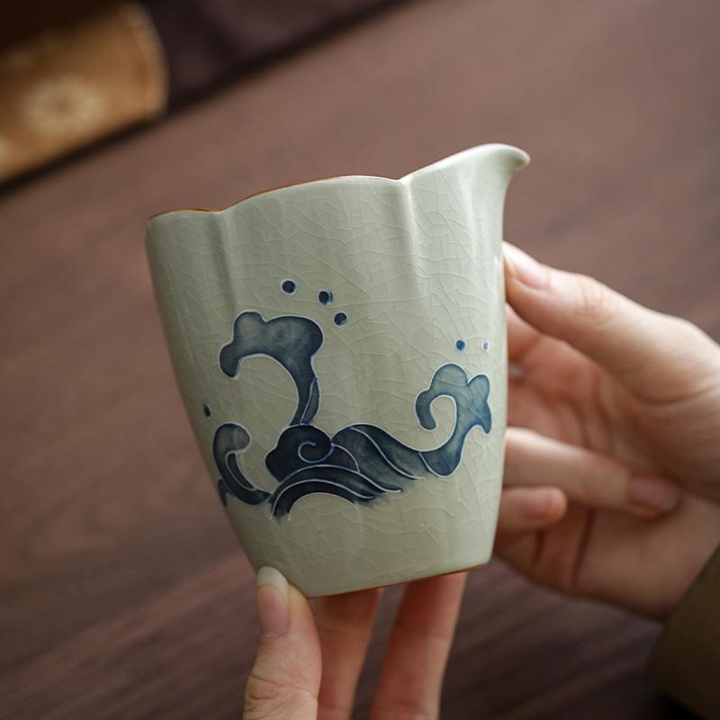 Stacked Carving Hand-Painted Geyao Yuanshan Fair Cup Retro Household Uniform Tea Tea Ceremony Accessories Ceramic Public Cup Tea Sea Tea Divider