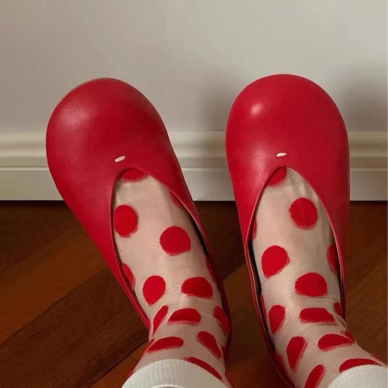 

Версия из овчины~ Натуральная кожа нишевый дизайн большая голова круглая голова маленькие красные туфли одна педаль плоская подошва Мэри Джейн одинарные туфли женские 40 красный
