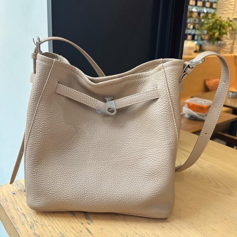 Womens Genuine Leather Bucket Bag Casual Versatile Shoulder Crossbody