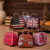 Mini-Blechhandtasche Weihnachtsdekoration Geschenkbox: Koffer-Stil Festival Dekoration und Aufbewahrung