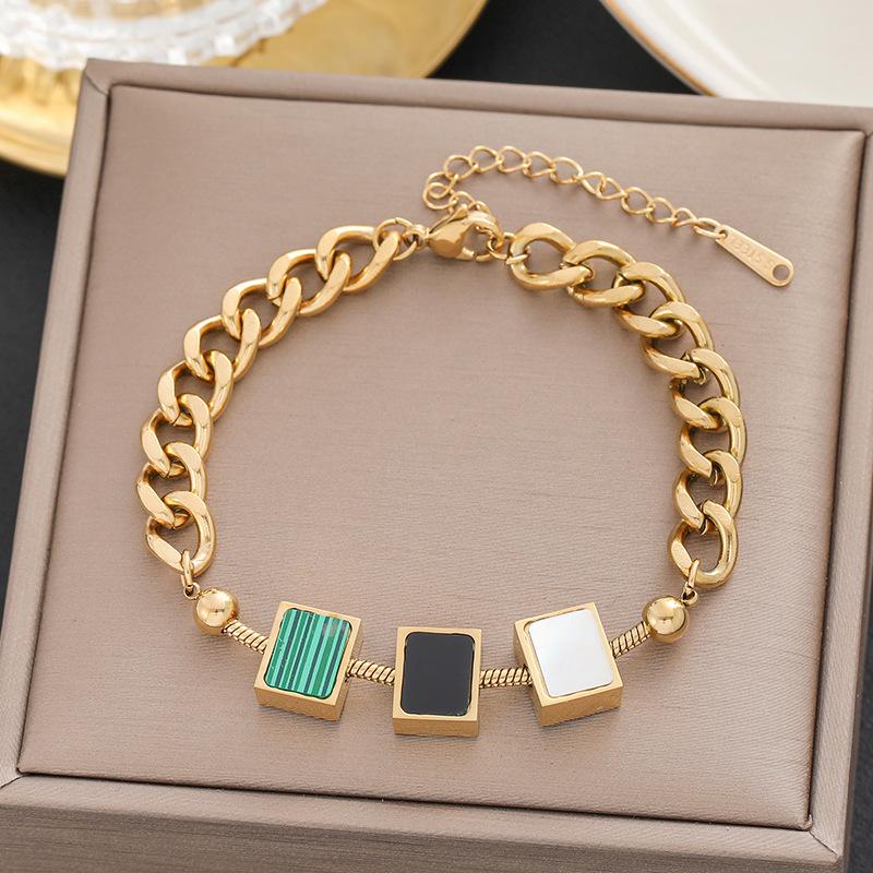 Meichen 18k Gold Non-Fading Titanium Steel Women's Fashion Bracelets - Simple, Versatile, Trendy European and American Style.