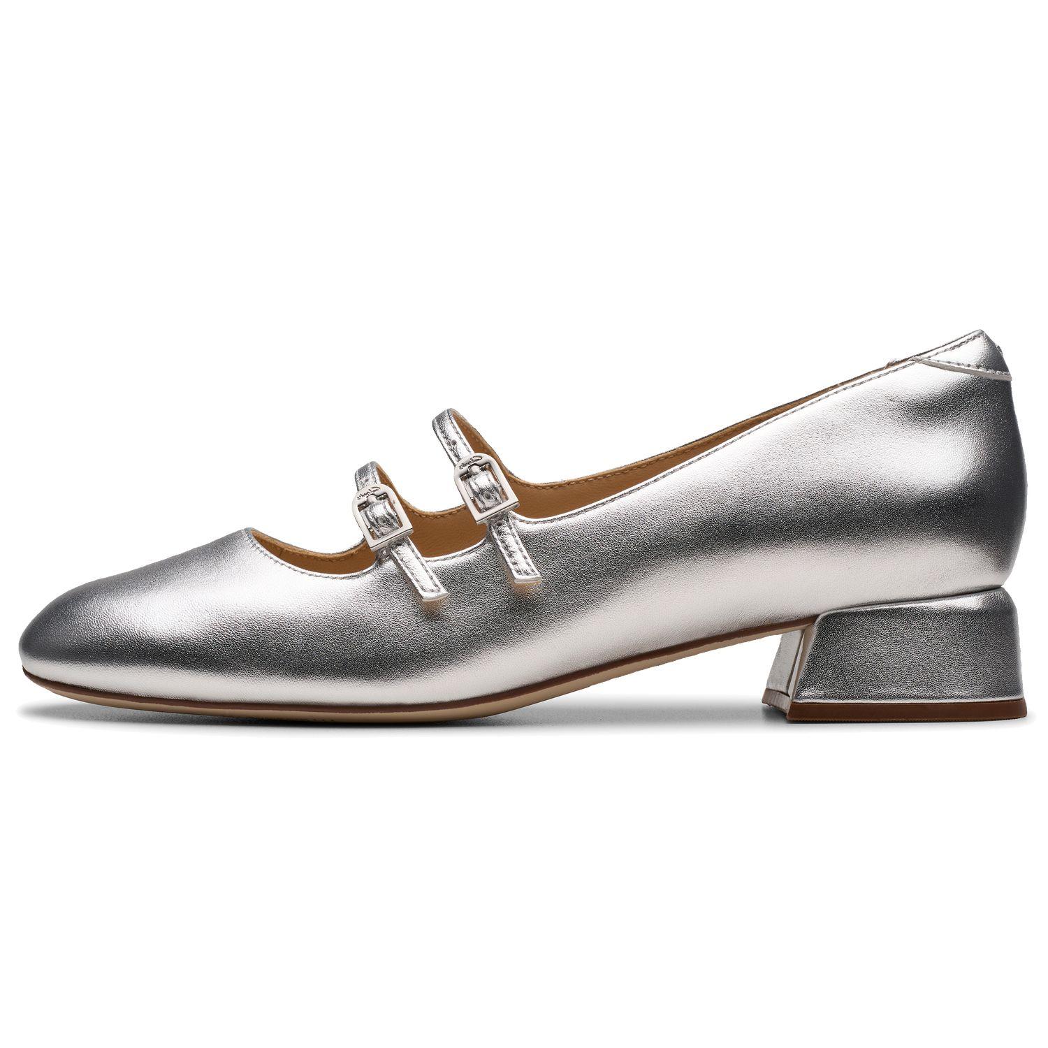 Clarks Comfortable Versatile Chunky Heel Mary