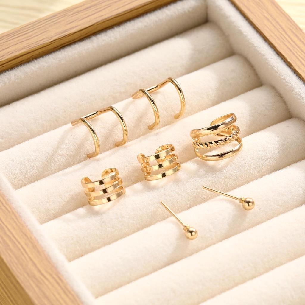 Gold European and American Retro Hollow Multi-layer Ear Clip Earrings Set - 7 Pieces