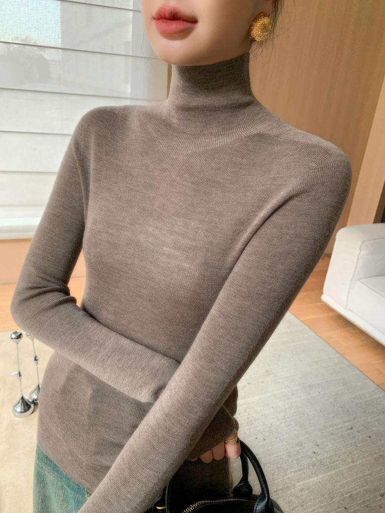 Yantze Yarn Women's High-Neck Pure Wool Sweater - Slim Fit Seamless Knitwear for Spring and Autumn