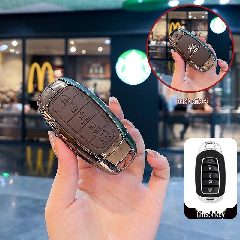 Kompatible Schlüsselhüllen für Hyundai: Festa, Elantra ix35, Tumi, ix25, Encino Modelle.