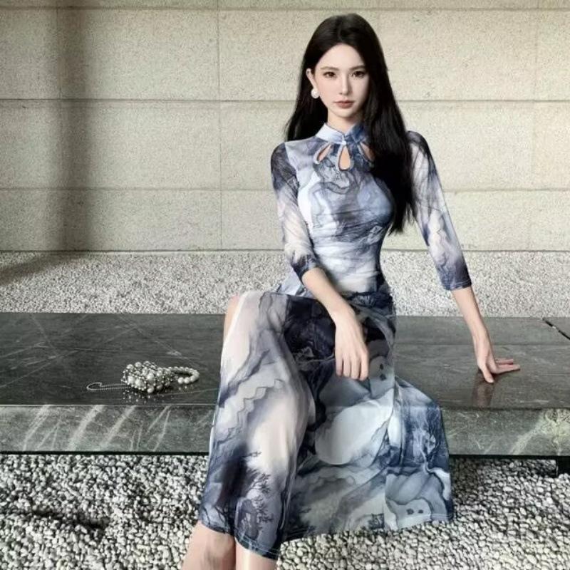 Elegant Chinese-Style Cheongsam Dress with Ink Print and Stand Collar - Plus Size, Mid-Length Skirt with Slit for Summer.